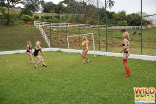 big tit blonde tranny