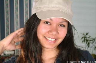 christy has larga pezones