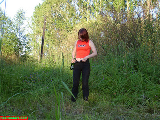 spying redhair teen peeing