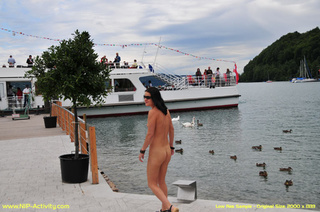 nude public promenade quay