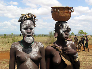 living making ebony girls
