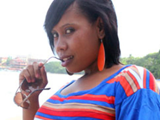 bonita sexually attractive latina