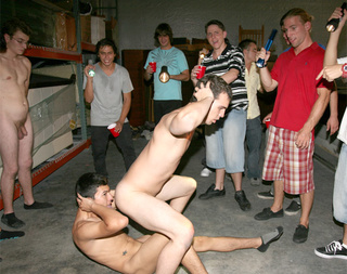 gay guys disfruta follando