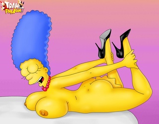 dibujos animados chica enormes melones
