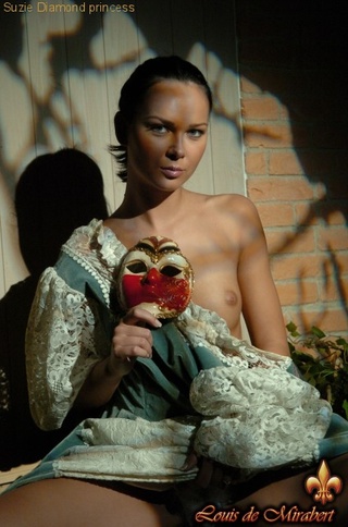 calientes morena vestido venetian