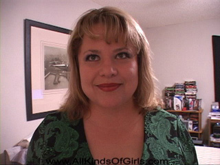 gorditas rubias housewife gives