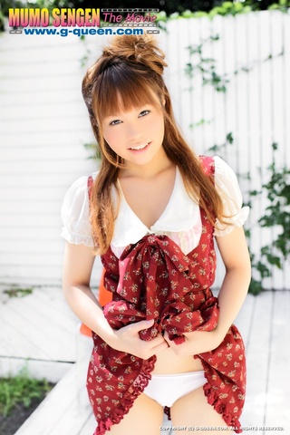 roja japonesas chica divertida
