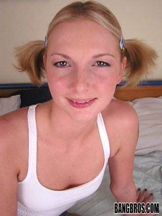 amateur, mamada, tetas naturales, tragar
