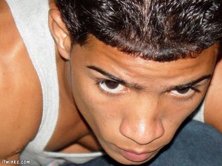 aroused oscura skinned latino