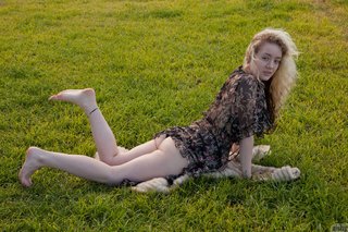 pretty blonde teen wavy