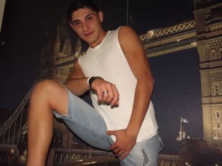 26 yo, boy live sex, short hair, white