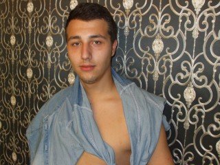 19 yo, boy live sex, short hair, white