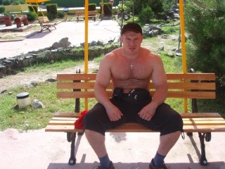 brunette tyfon perform anal