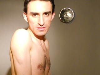 brunette santiago perform close
