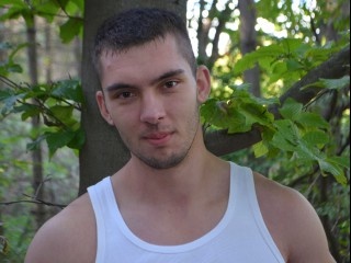 brunette alonzo69u