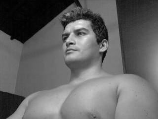 brunette juan pablo perform