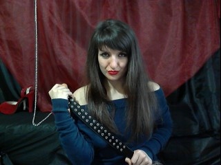 brunette stalkergirl perform anal