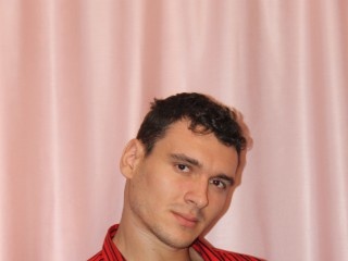 brunette 0sexyricky perform dancing