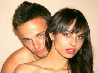 brunette marc angelina perform