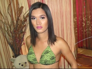 brunette desirablesofia