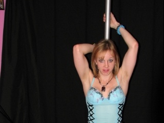 blonde brittany perform anal