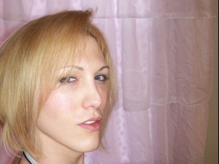 blonde sabrina perform close