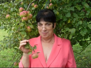 morena jollygranny perform anal