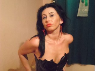 morena wildmaturexxx perform anal