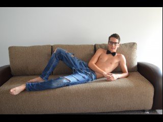 21 yo, gay live sex, short hair, white