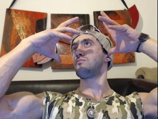 25 años, sexo en directo gay, sexo en directo gays, tatuaje