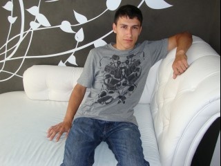 brunette brandon perform close