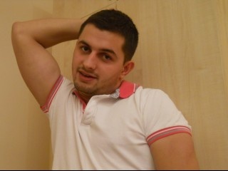 brunette alexutzu88 perform anal