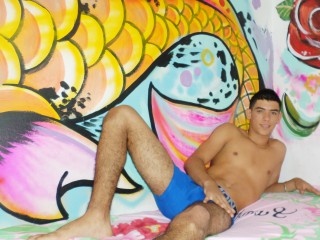 brunette andres