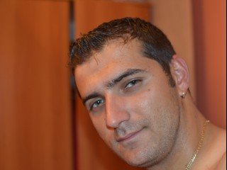 27 yo, gay live sex, short hair, white