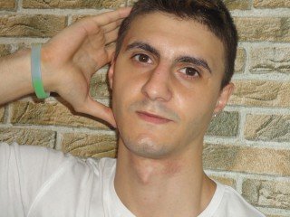 21 yo, gay live sex, short hair, white