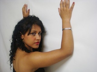 morena alexhha perform anal