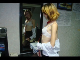 blonde littleshy4u perform cameltoe