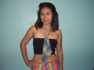 brunette loida
