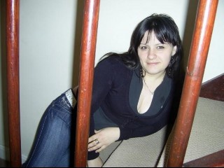 brunette niky