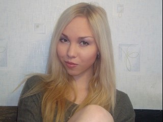 blonde emily perform anal