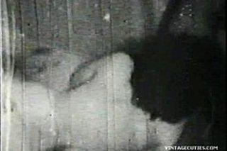sex starving retro chicks