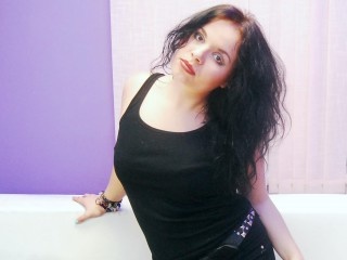 brunette passionbabe perform anal