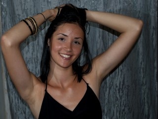 morena margo perform bailando