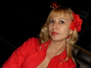 blonde gratiela perform anal