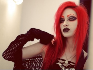 pink-haired mary freaky perform