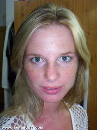 young teen chick shows