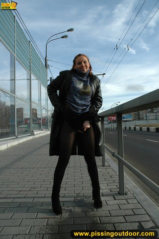 city babe wait home