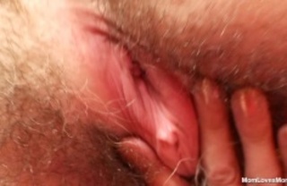 slutty momma hairy pussy