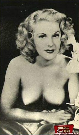 sexy vintage topless girls