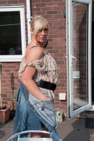 amateur, big tits, striptease, united kingdom
